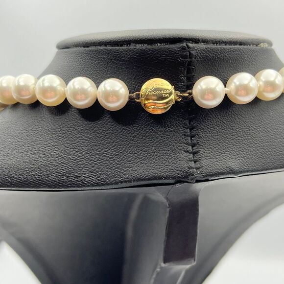 Woman’s Brand new ocean treasure 14k faux Pearl Necklace and bracelet set - Picture 8 of 12